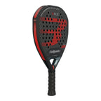 Bullpadel Xplo 25 Padel Racket seitliche Rückansicht mit XPLO Schriftzug am schwarzen Rahmen