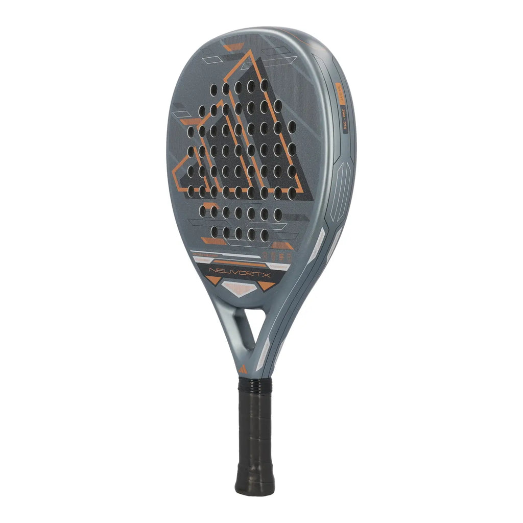 Adidas Neuvortx Cooper Padelschläger schräge Rückansicht mit Gewichtsangabe 360-375g am Rahmen