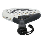 Head Extreme Edge White Padel Racket Griffansicht mit Handgelenkschlaufe und HEAD Logo am Griffende