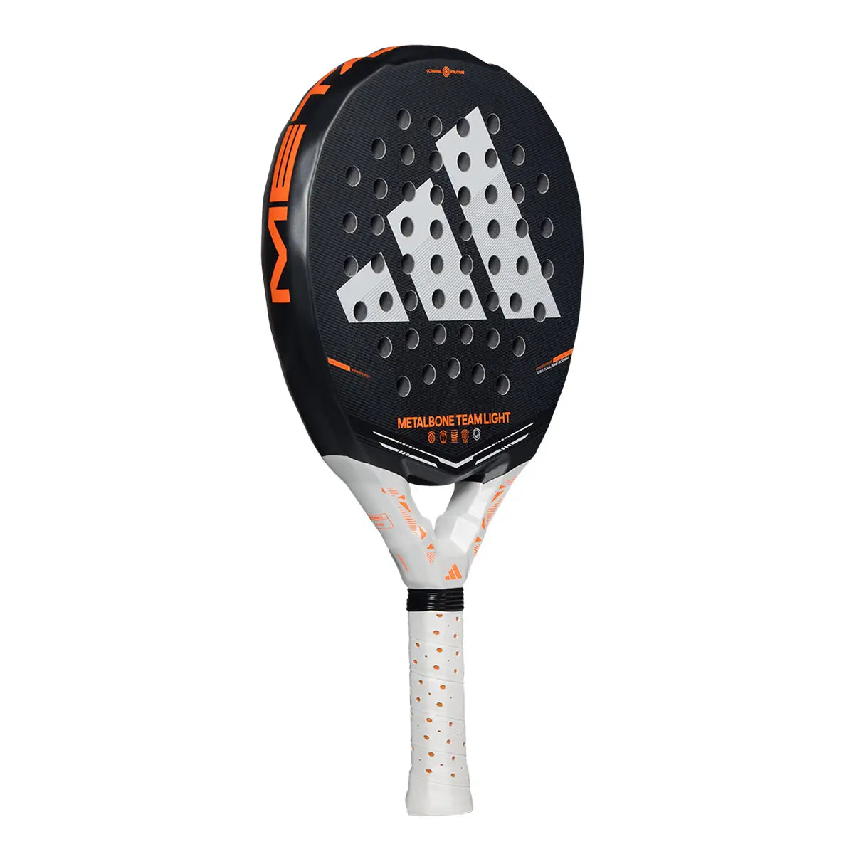 Adidas Metalbone Team Light 2026 Padelschläger schräge Ansicht mit METAL Branding und weißem Griff