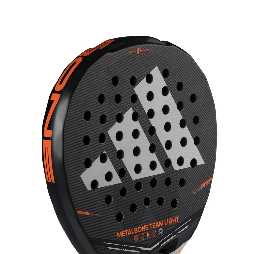 Adidas Metalbone Team Light 2026 Padel Racket Nahaufnahme Schlagfläche mit Structural Reinforcement