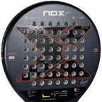 Nox ML10 LTD Padelschläger Nahaufnahme Schlagfläche mit X-Design, Exclusive Spin und 18K Carbon