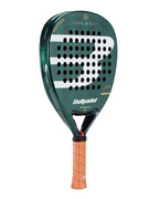 Bullpadel Icon 26 Padelschläger schräg von rechts, grüne Diamant-Schlagfläche