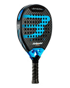 Bullpadel Vertex 05 Hybrid 2026 Padelschläger schräg von links mit blauem Herzstück