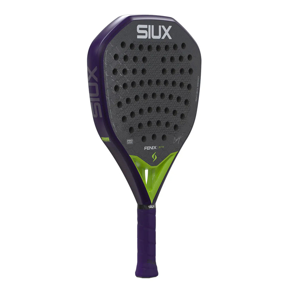 Siux Fenix Pro Glow Purple 2026 Padelschläger schräg von links mit lila Rahmen